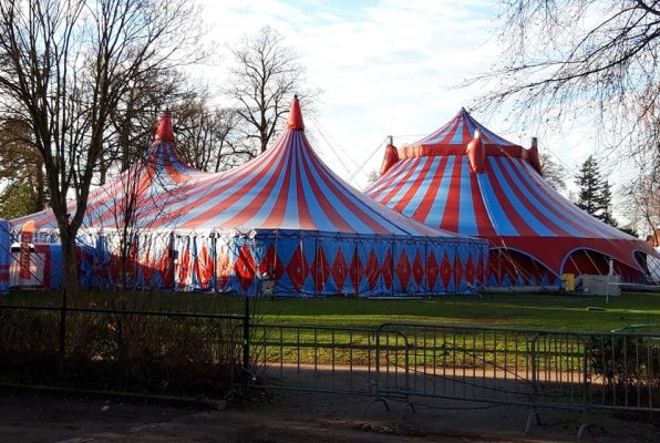 circus-herman-renz-tent